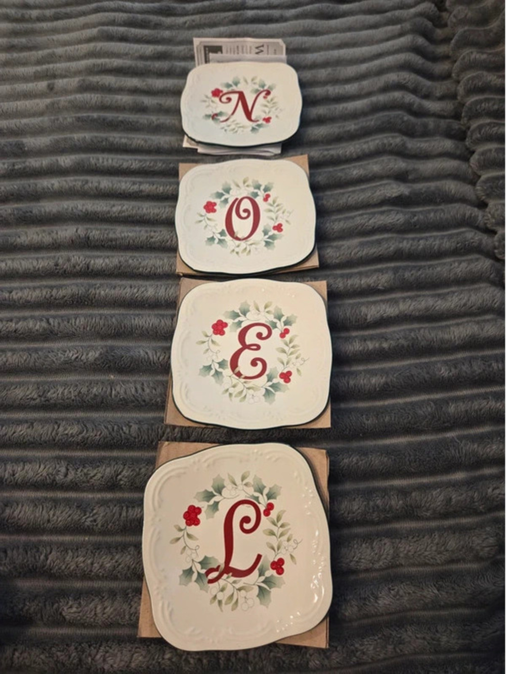 Set of four Pfaltzgraff Winterberry NOEL Appetizer Plates